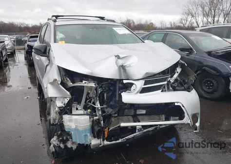 2015 Toyota Rav4 Xle из США, поврежденный, VIN 2T3RFREV3FW379014